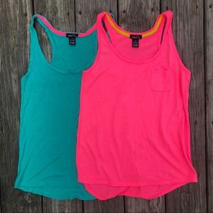Rue21 tank tops set of 2
